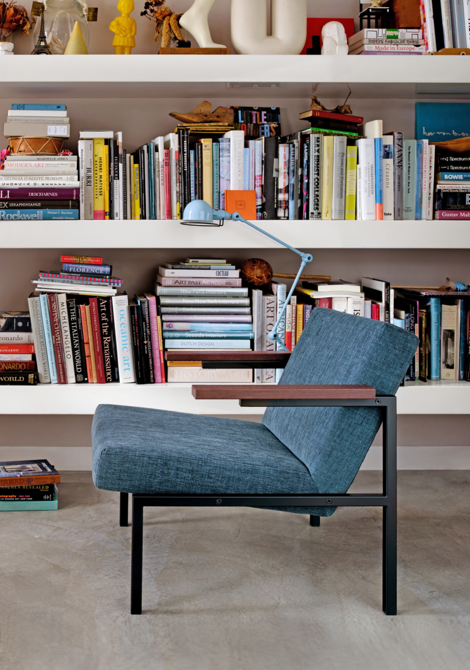 SZ63 lounge chair - Martin Visser, 1960 design. Spectrum  Victors Design Agency