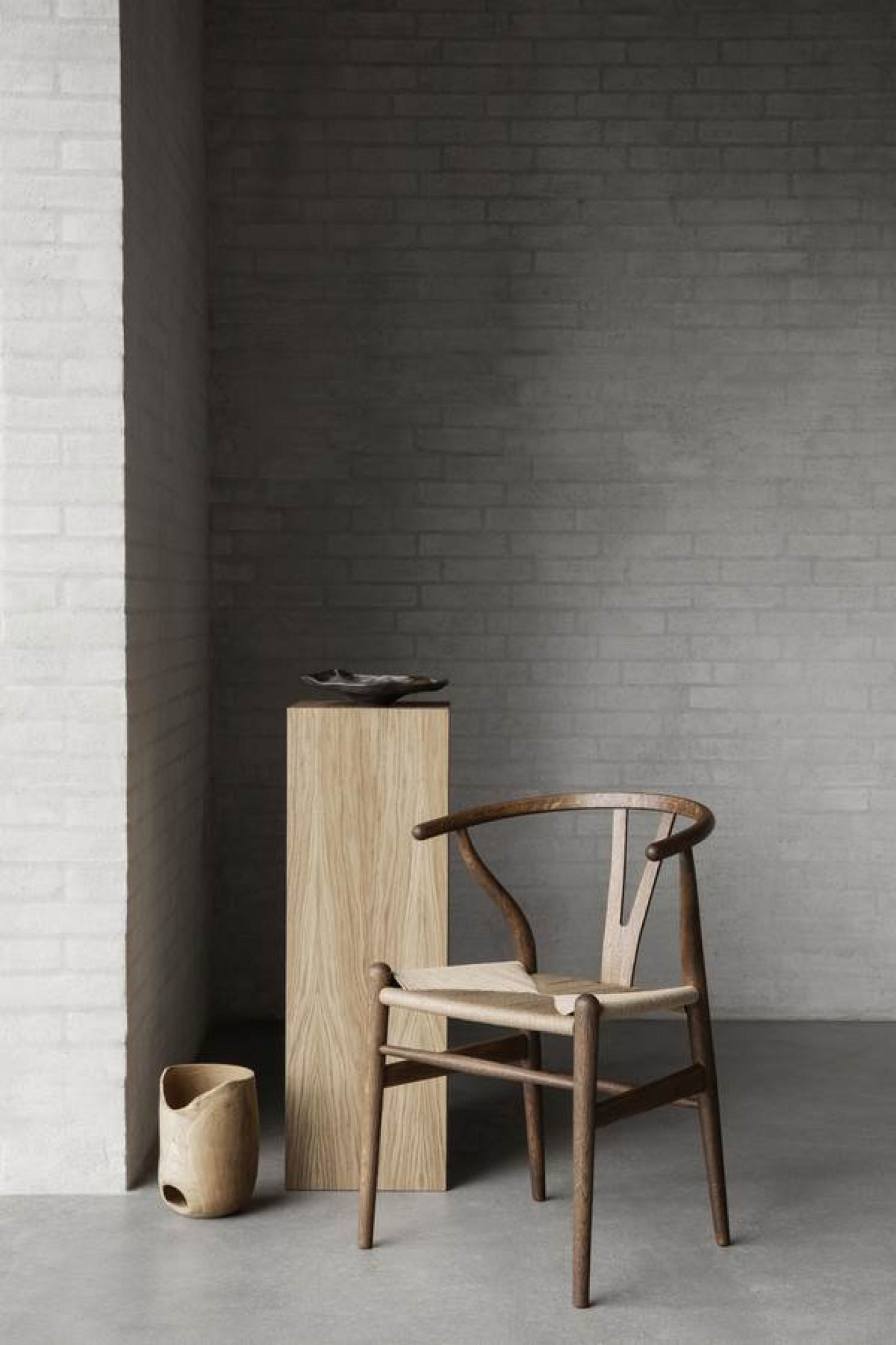 nieuw: oak smoke oil Victors Design Agency