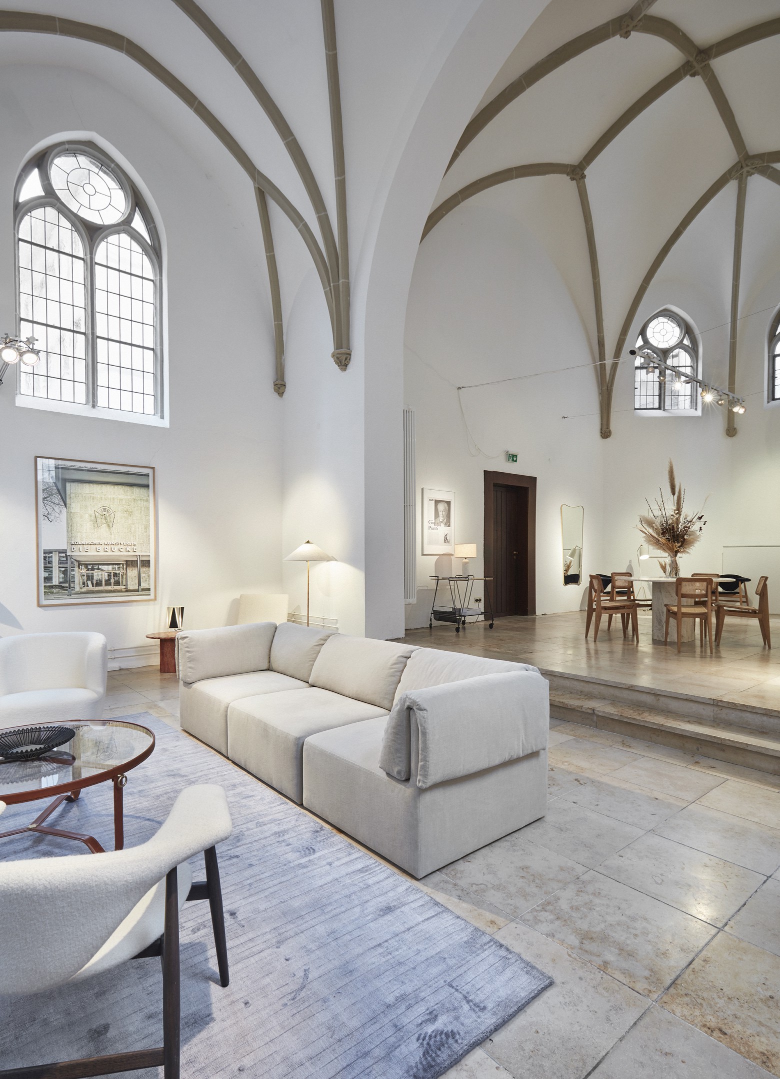 Wonder sofa - Adnet Coffee Table - Masculo Lounge Victors Design Agency