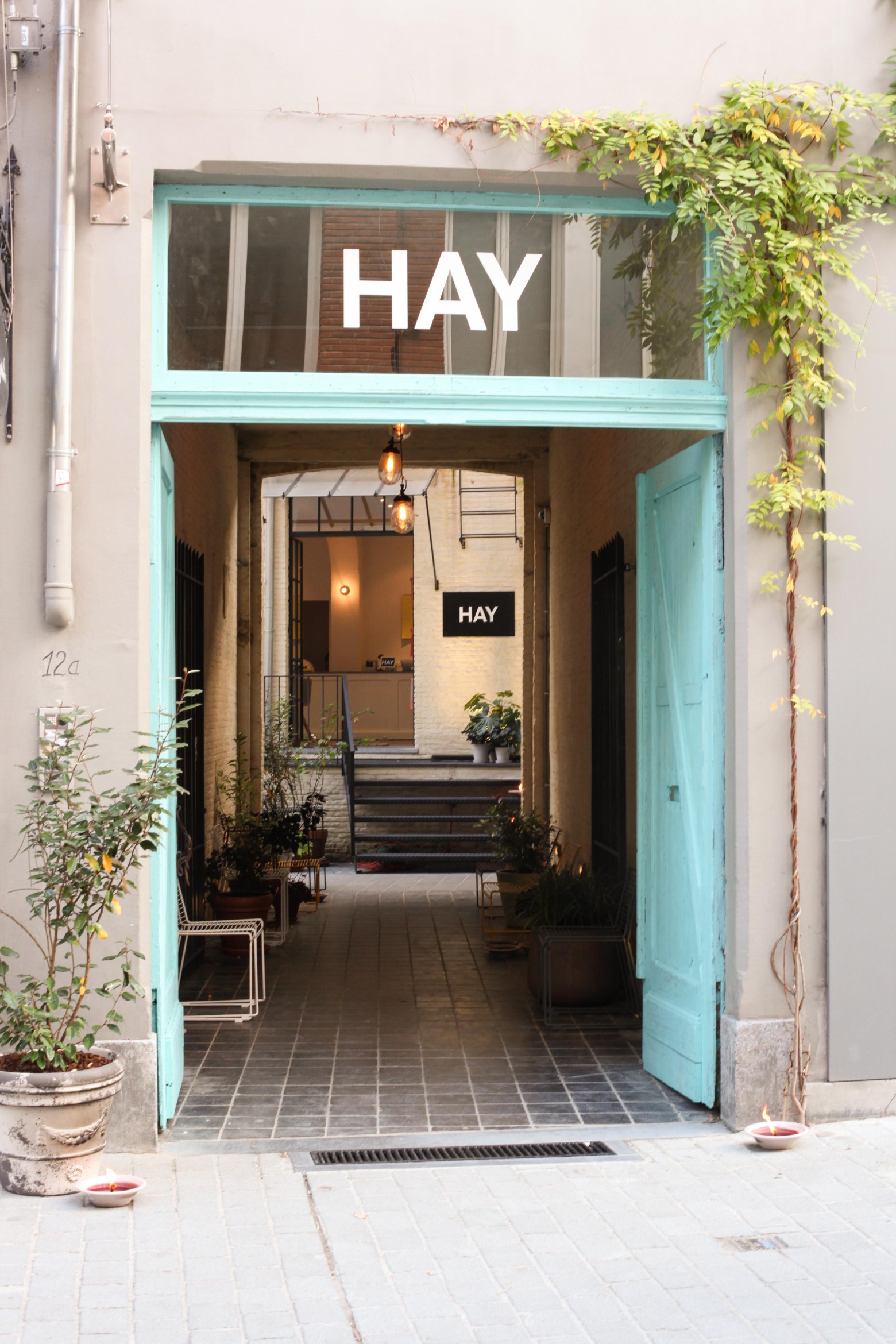 Voormalige HAY brandstore sluit in Maart 2025 definitief… Victors Design Agency