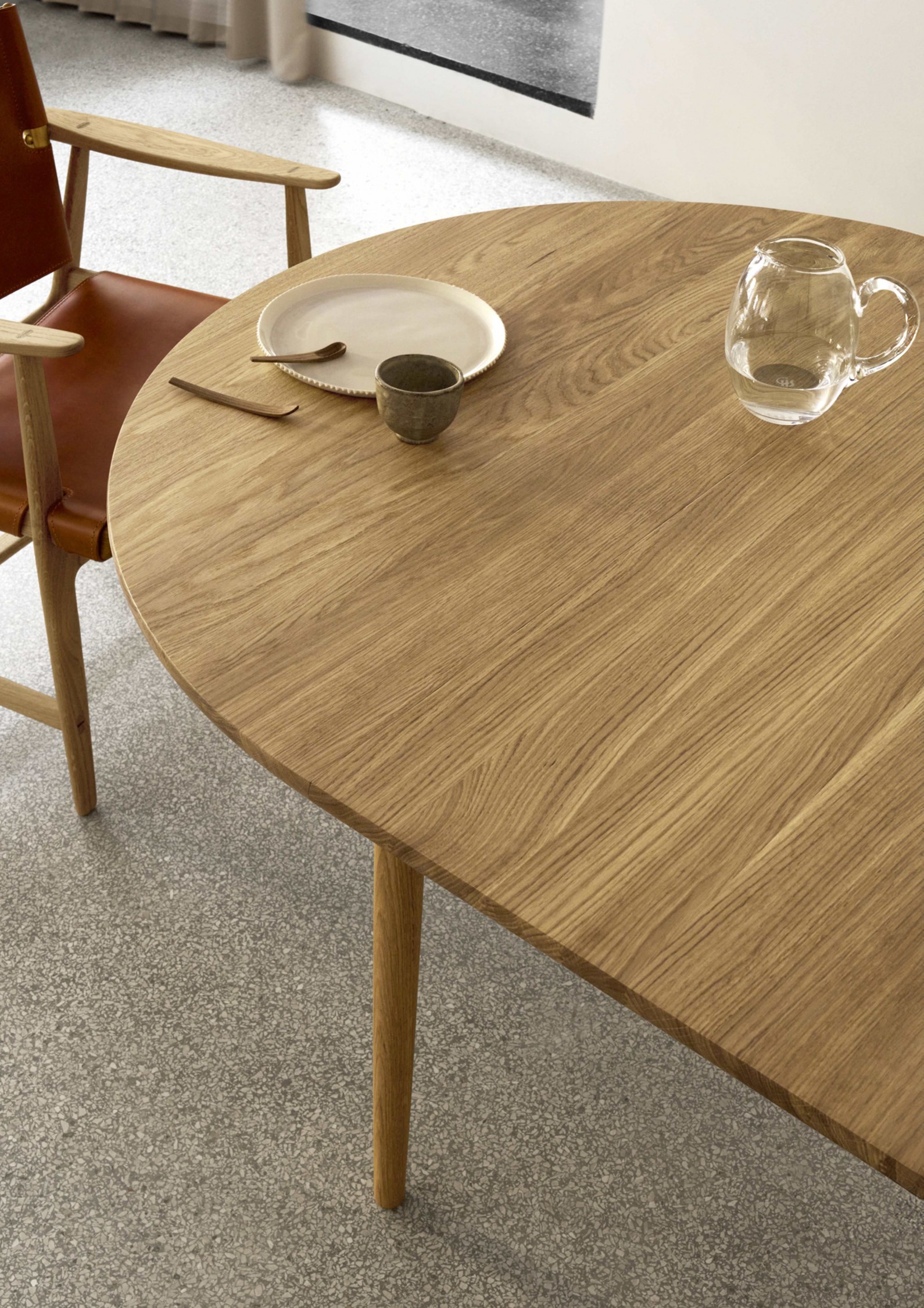 Ronde, massive, FSC gecertifieerde eiken eetkamer  tafel