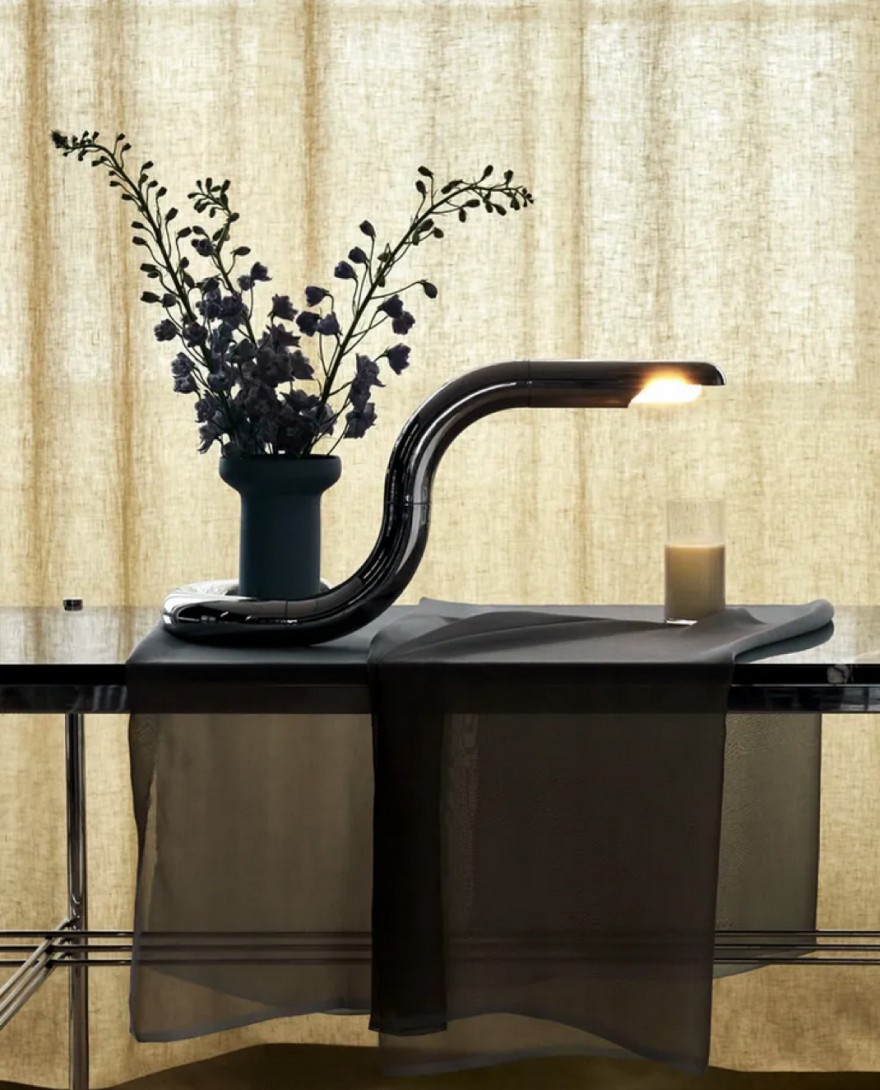 Aspide Table lamp (GUBI), Gianfranco Frattini - PHOTO SOUS EMBARGO 