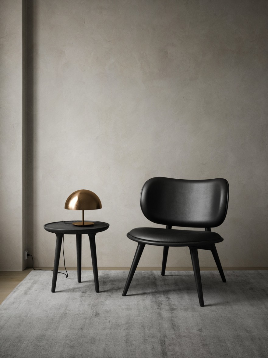 The Lounge Chair en Accent Table