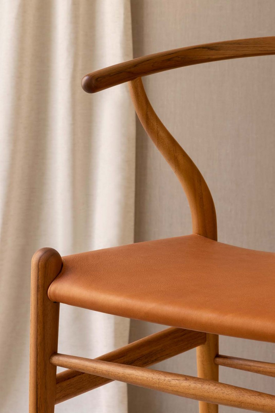 Karaktervolle teak & cradle to cradle leather 