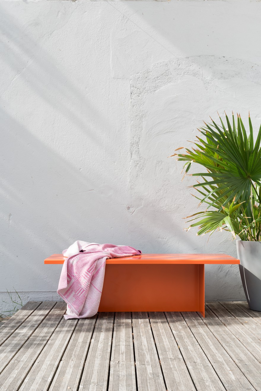 Zebe Bench by Leonie Zebe