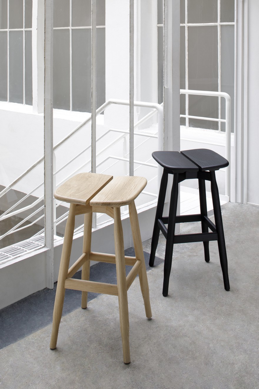 NIEUW: massief eiken barstoelen DOM, design archi. Marco Zanusso Jr. 