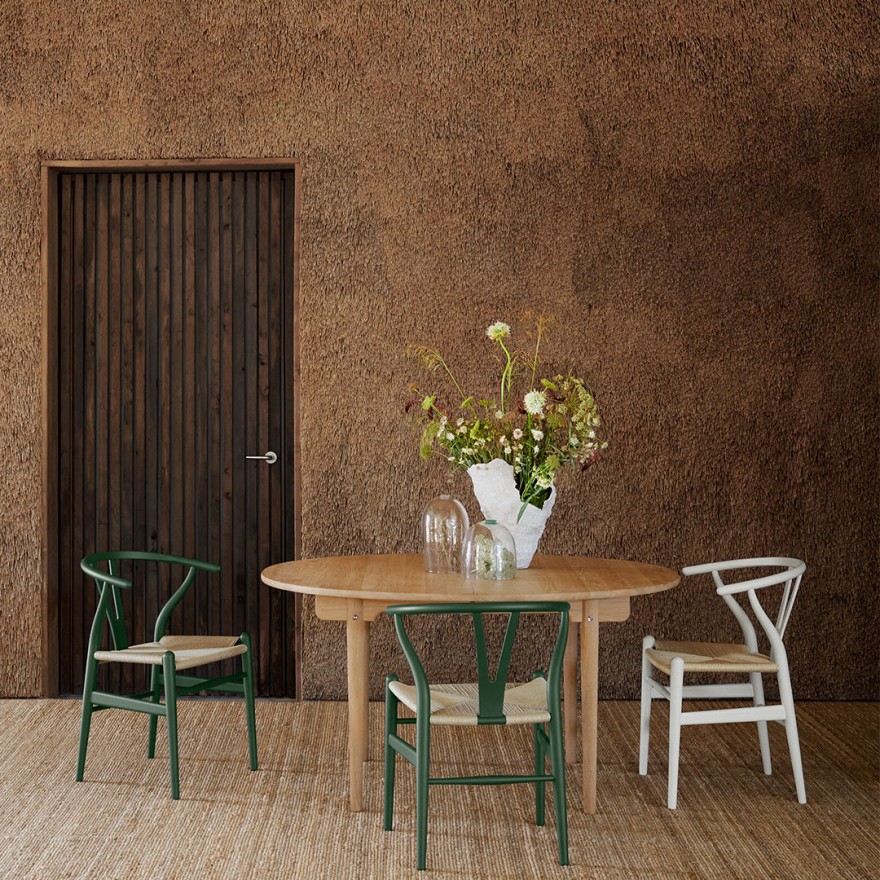 Iconische Wishbone in matte versie groen en wit 
