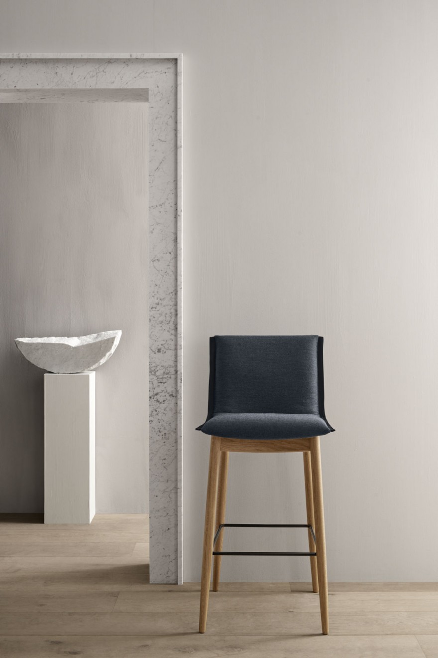 Eoos design, Embrace, Carl Hansen & Son 