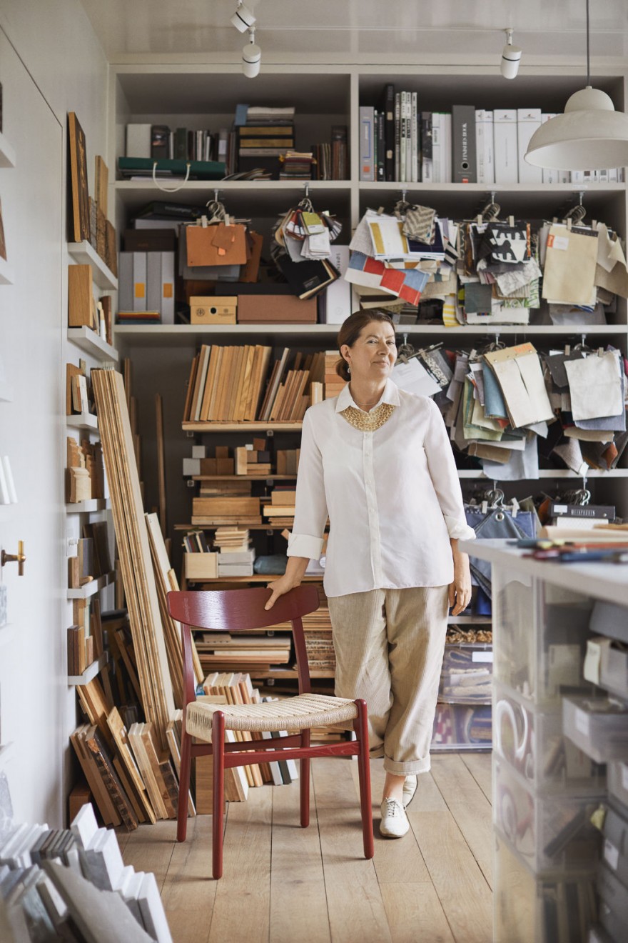 Ilse Crawford dans son atelier