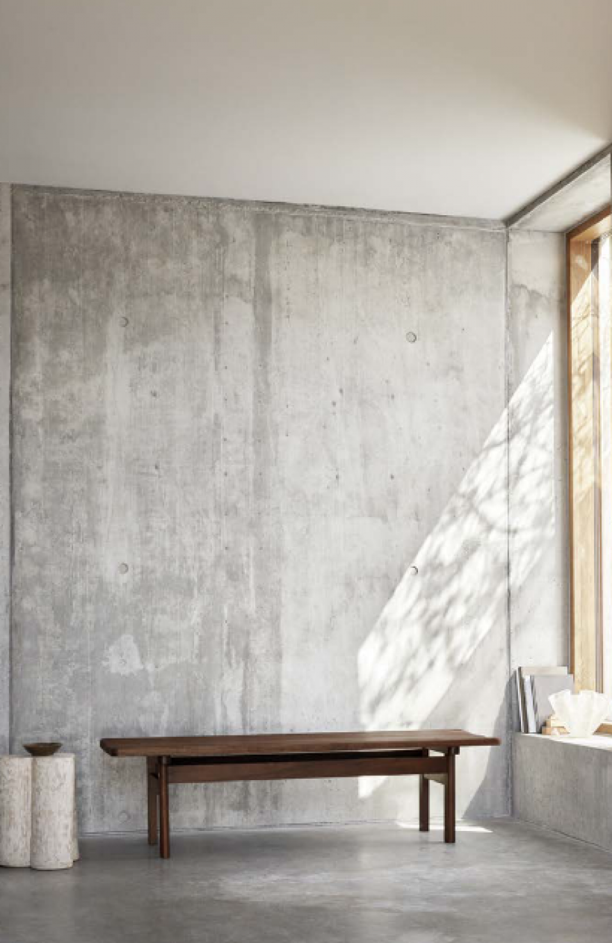 Asserbo bank zonder rug, L 170 cm. Prijs: 668 Euro + BTW