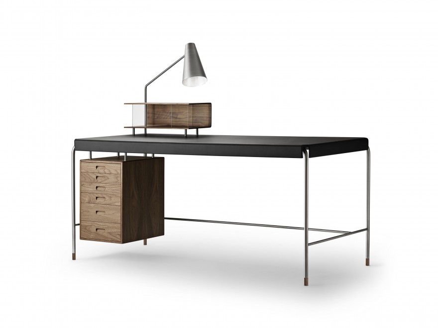 Society table in notelaar