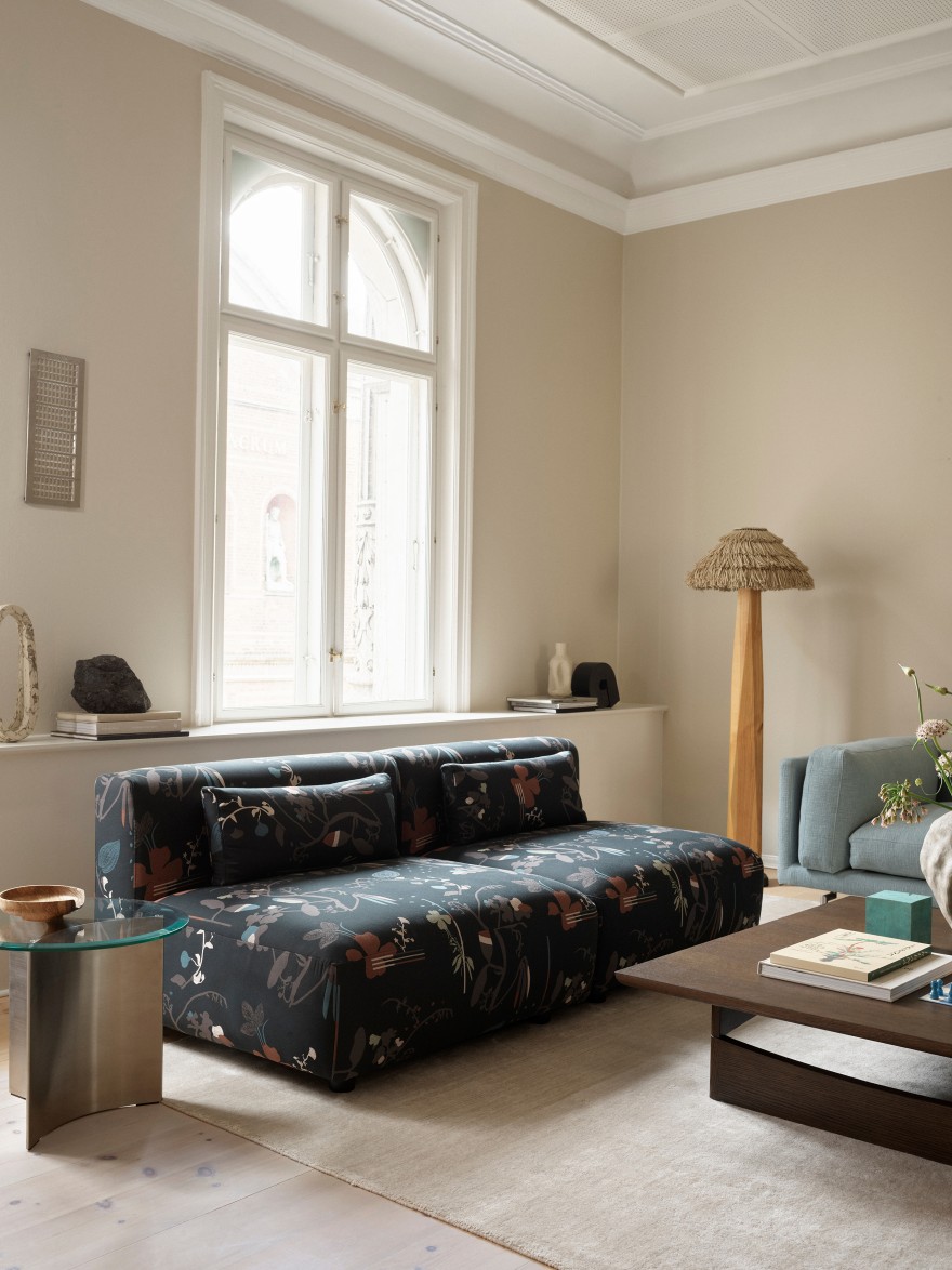 Boketto sofa van Wendelbo in kleurrijke stof 