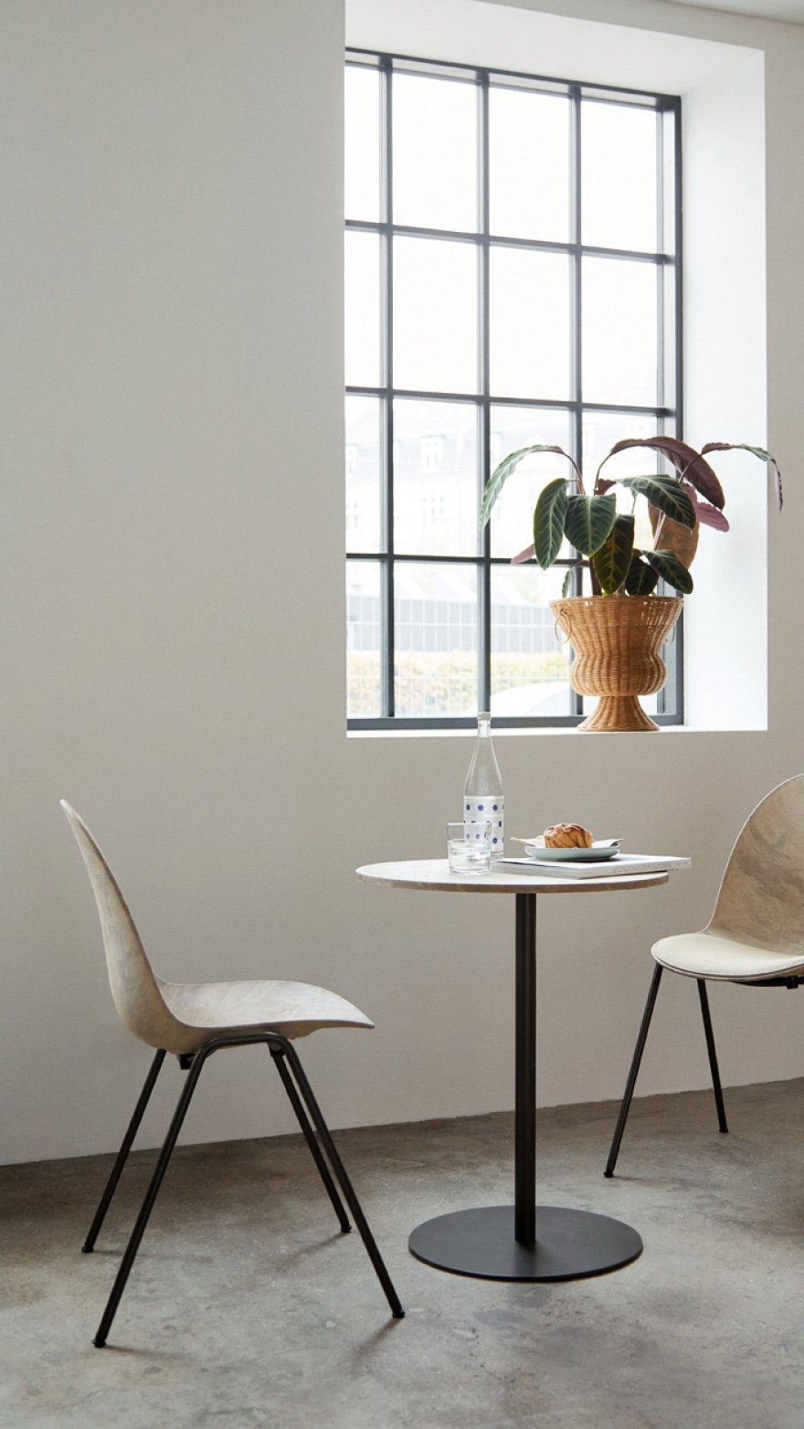 Chaise Eternity, design Space Copenhagen, fabriquée à partir de déchets pour une empreinte écologique réduite