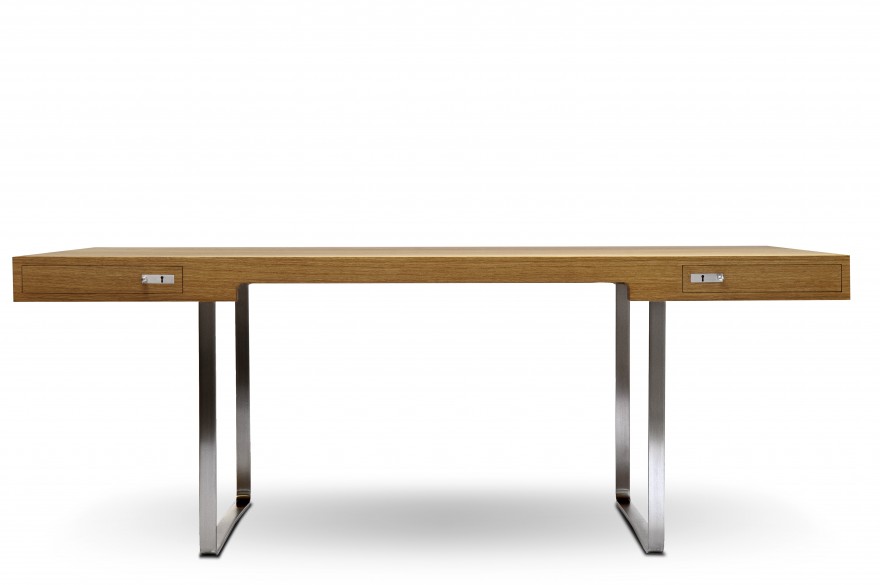 Massieve eik (of notelaar), 190 x 95 cm, H 71 cm 