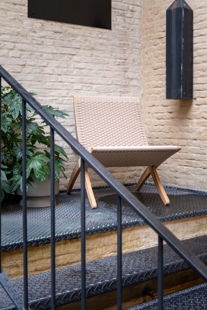 Cuba outdoor in FSC teak en sesame cord @Gaest, Antwerpen  