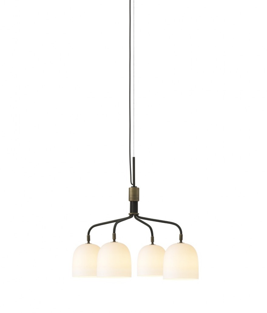 Howard Chandelier met 4 (korte) armen. Kap in bone china porcelein 