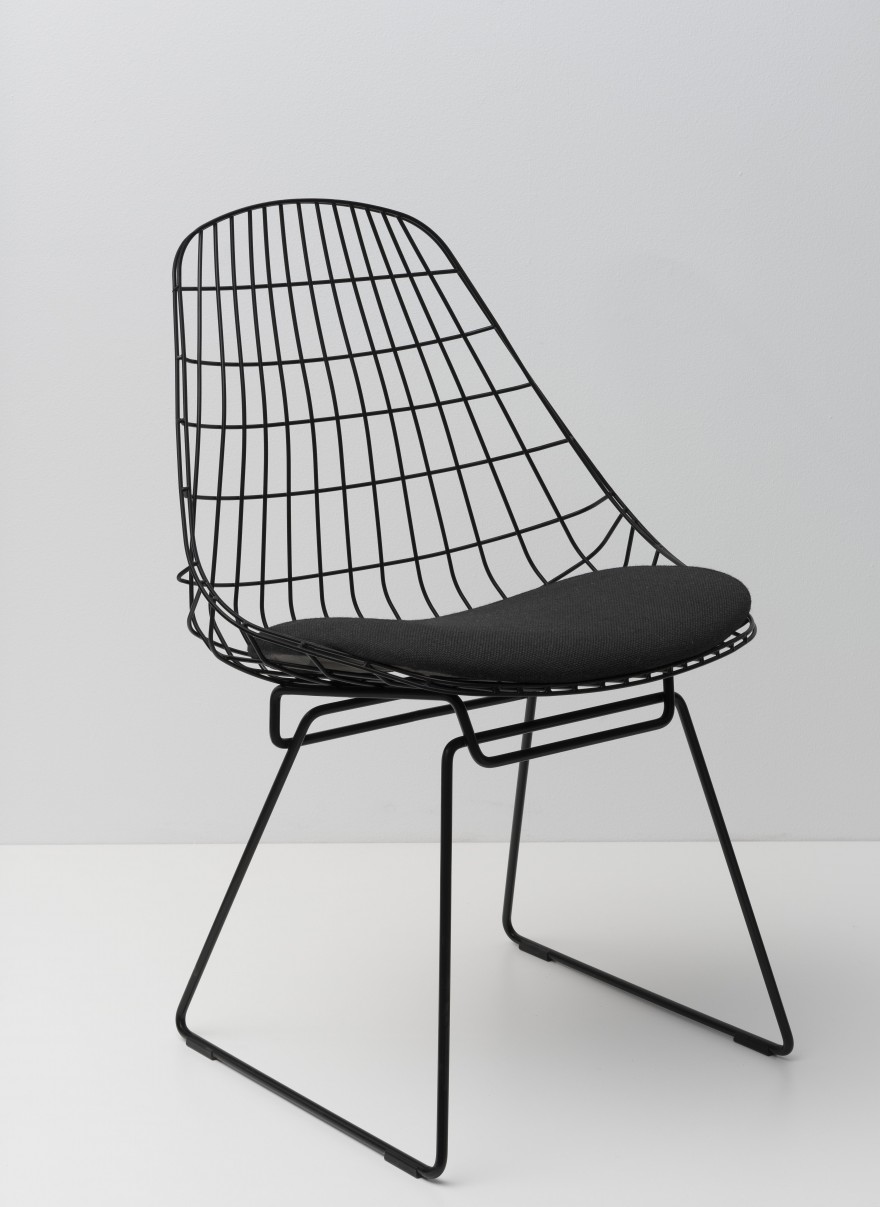 Wire Dining Chair black - 397 Euro + BTW 
