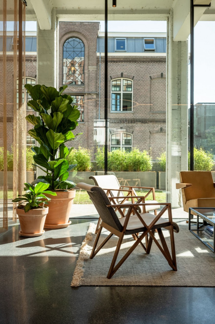 1942 design, stoel van Gerrit Rietveld voor Metz & Co 