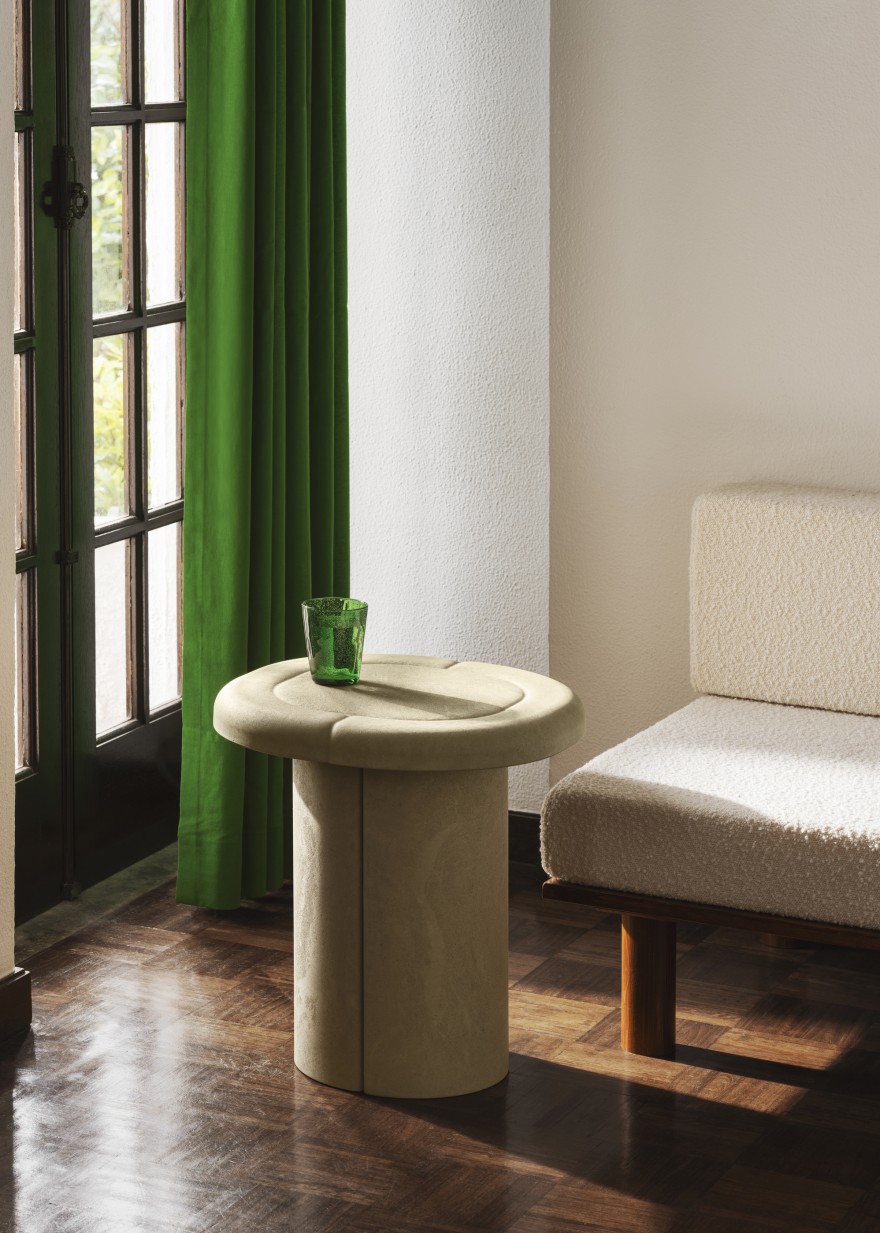 Alder Side Table (H 50,4 cm) in licht groen  (11,7kg - 100% gerecycleerde plastic) 